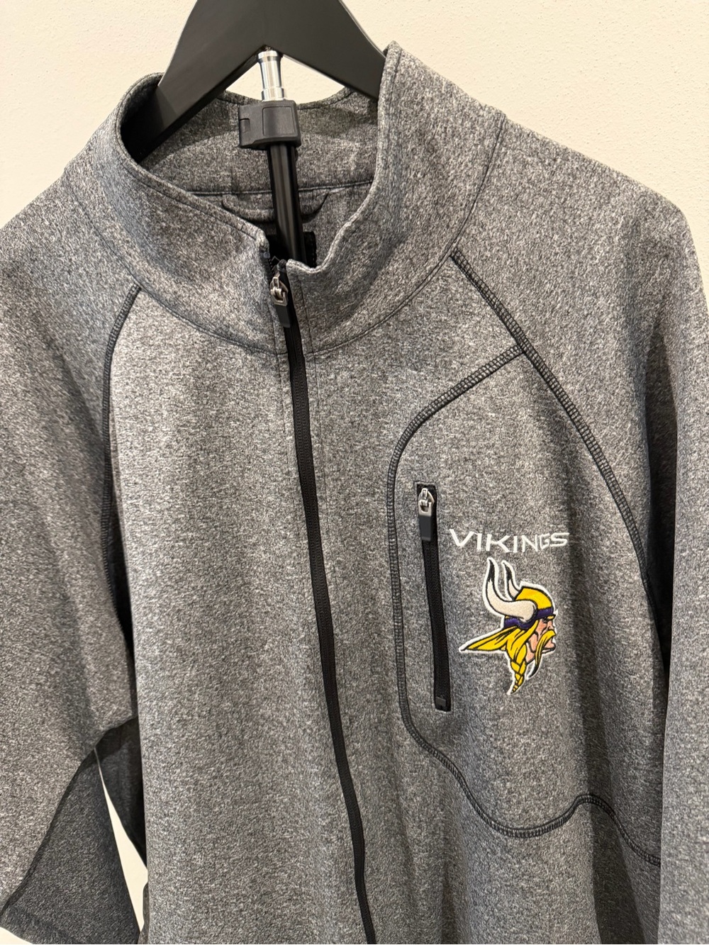NFL Gray Vikings Full-Zip Performance Jacket